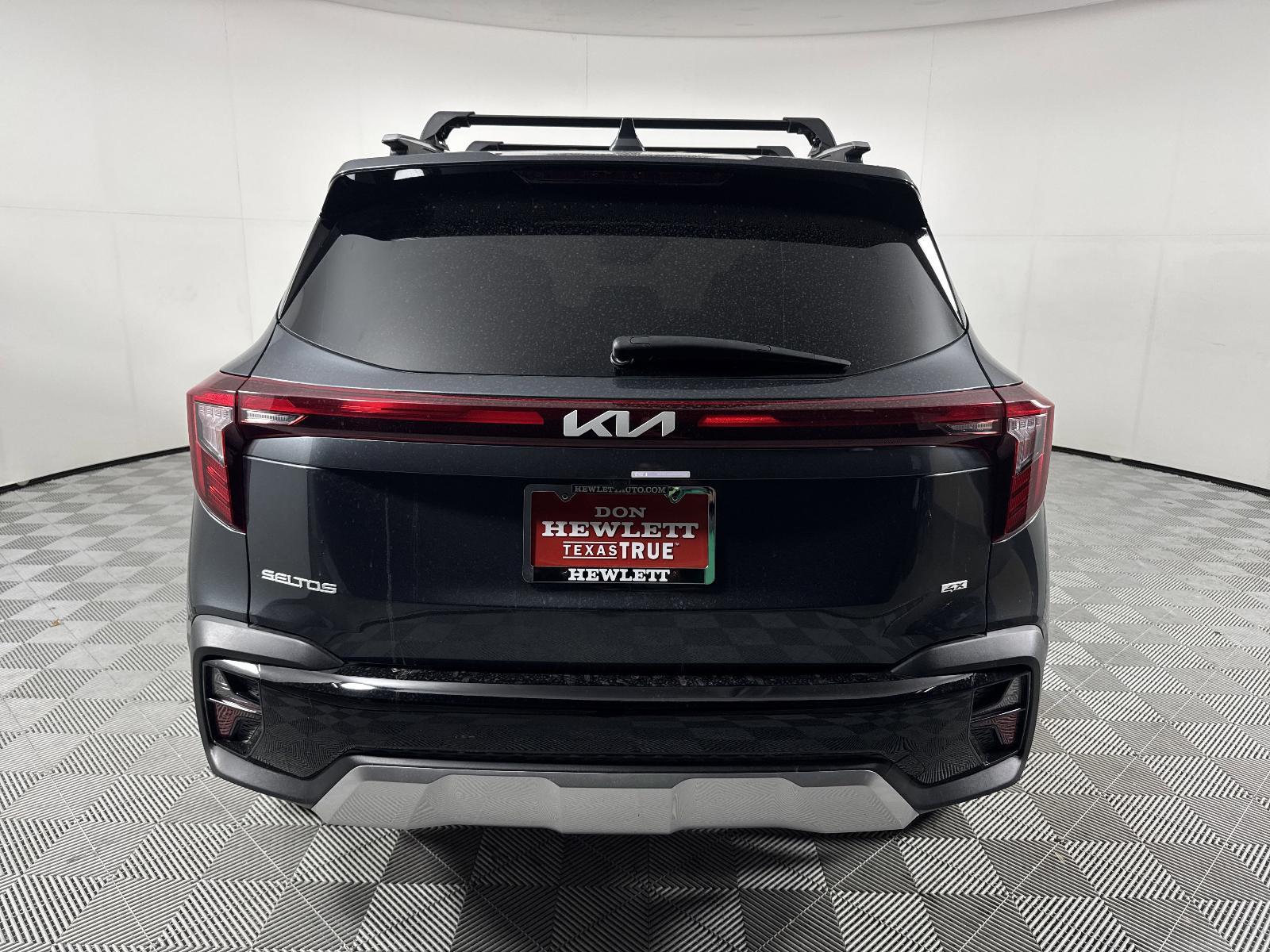 2024 Kia Seltos Vehicle Photo in GEORGETOWN, TX 78626-7508