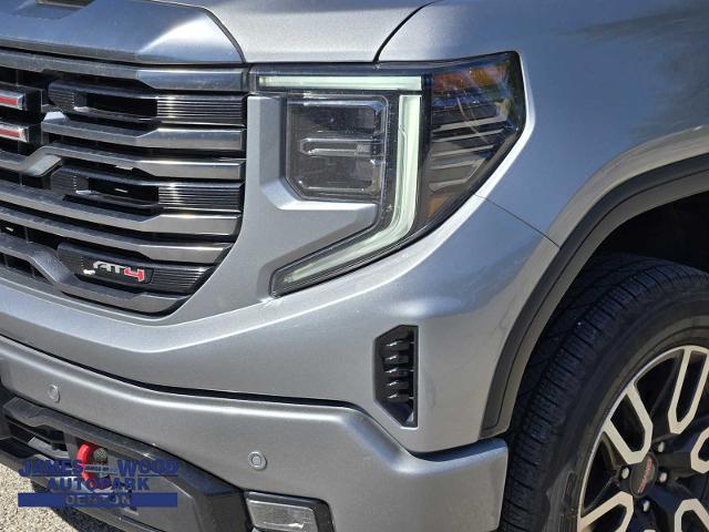 2024 GMC Sierra 1500 Vehicle Photo in DENTON, TX 76210-9321