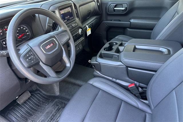 2025 GMC Sierra 1500 Vehicle Photo in ELK GROVE, CA 95757-8703