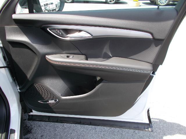 2025 Buick Envision Vehicle Photo in LOWELL, MA 01852-4336