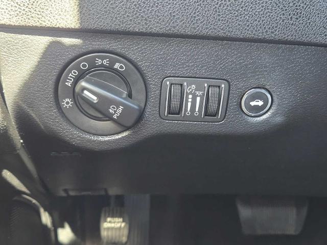 2018 Dodge Charger Vehicle Photo in DENTON, TX 76210-9321