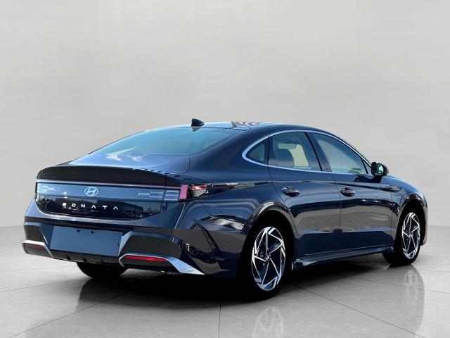 2025 Hyundai SONATA Vehicle Photo in Green Bay, WI 54304