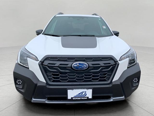 2025 Subaru Forester Vehicle Photo in Oshkosh, WI 54904