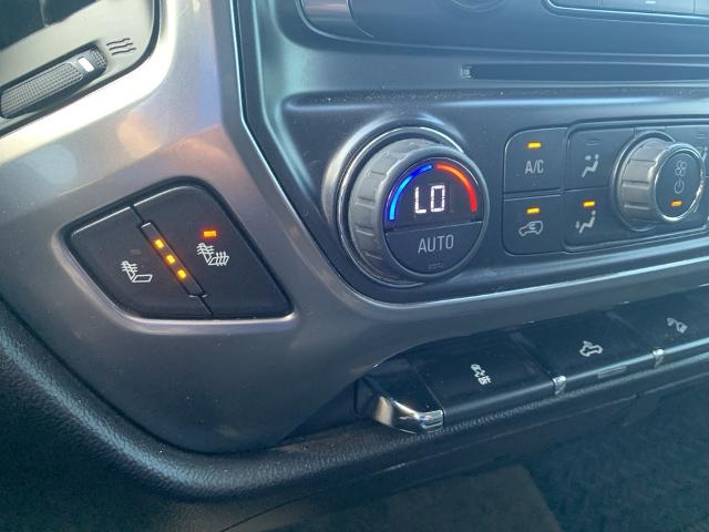 2015 Chevrolet Silverado 1500 Vehicle Photo in GREEN BAY, WI 54304-5303