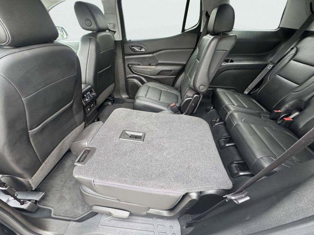 2023 GMC Acadia Vehicle Photo in LEOMINSTER, MA 01453-2952