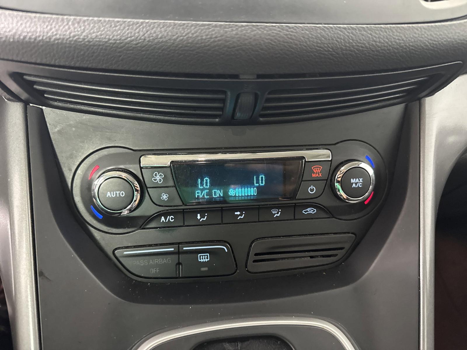 2015 Ford C-Max Hybrid Vehicle Photo in GEORGETOWN, TX 78626-7508