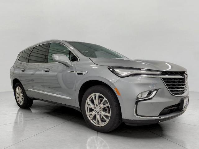 2023 Buick Enclave Vehicle Photo in Neenah, WI 54956