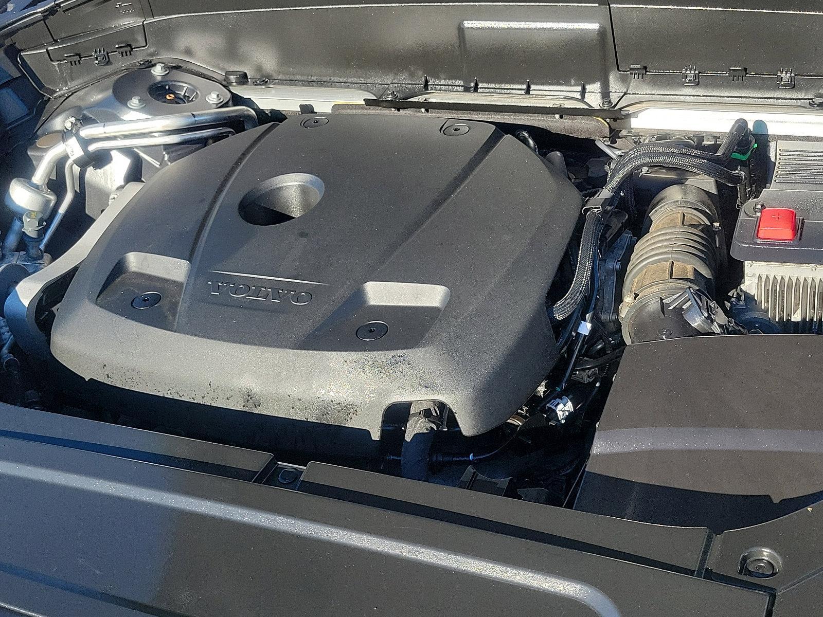 2022 Volvo XC90 Vehicle Photo in Trevose, PA 19053