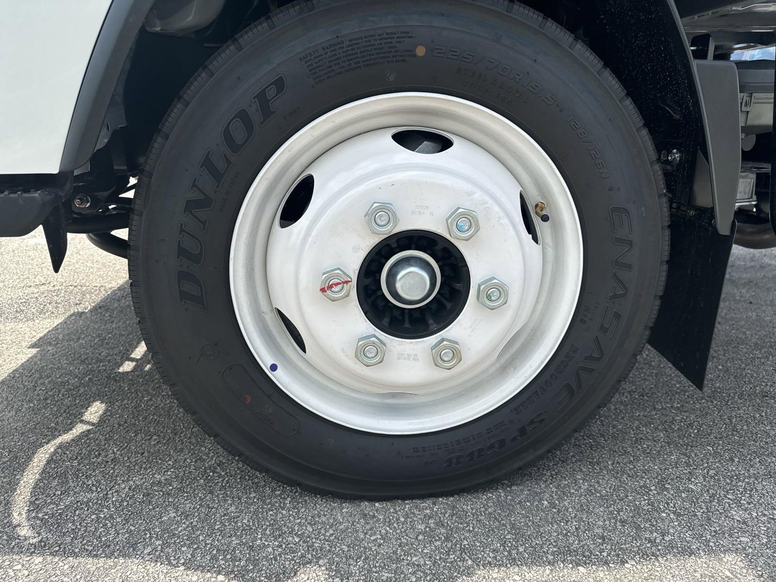 2025 Chevrolet Low Cab Forward 4500 Vehicle Photo in GEORGETOWN, TX 78626-7508