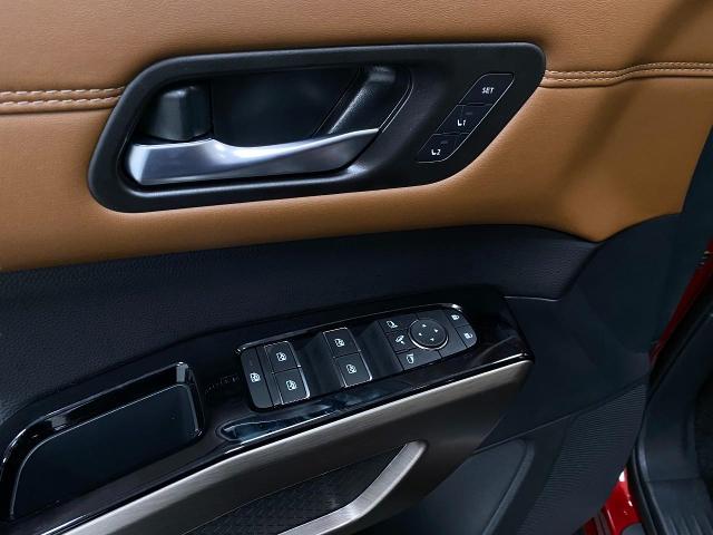 2025 Nissan Pathfinder Vehicle Photo in Appleton, WI 54913