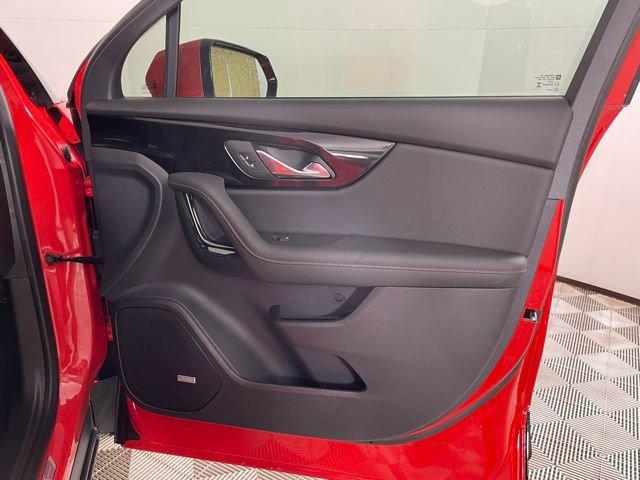 2025 Chevrolet Blazer Vehicle Photo in PHOENIX, AZ 85014-3381