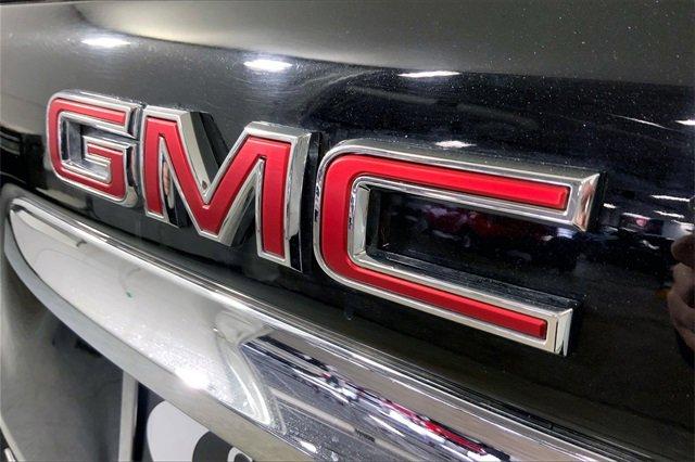 2024 GMC Terrain Vehicle Photo in KANSAS CITY, MO 64114-4502