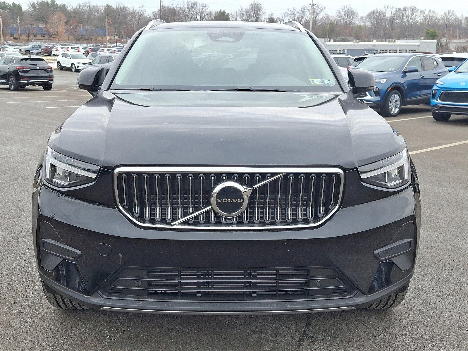 2025 Volvo XC40 Vehicle Photo in Trevose, PA 19053