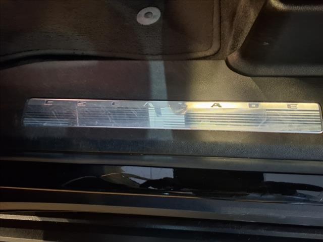2022 Cadillac Escalade Vehicle Photo in SMITHTOWN, NY 11787-5023