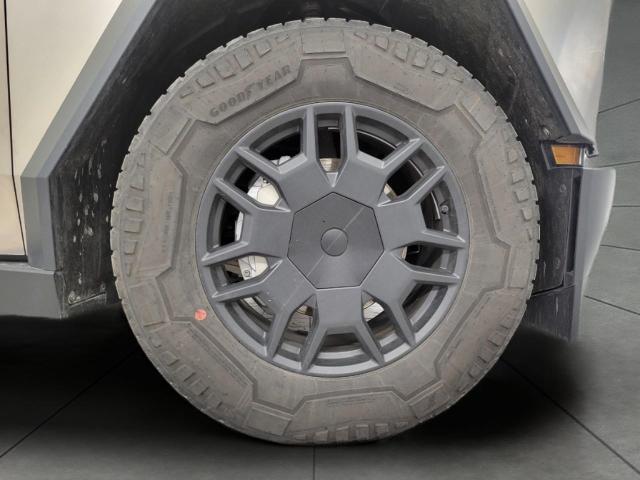 2024 Tesla Cybertruck Vehicle Photo in NEENAH, WI 54956-2243