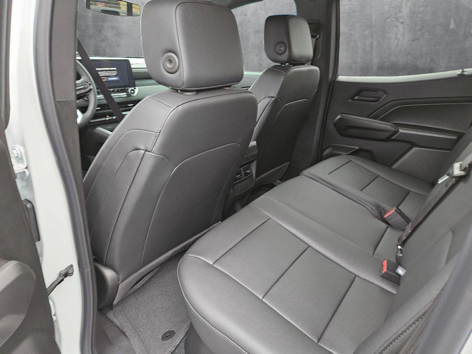2025 Chevrolet Colorado Vehicle Photo in NORTH RICHLAND HILLS, TX 76180-7199