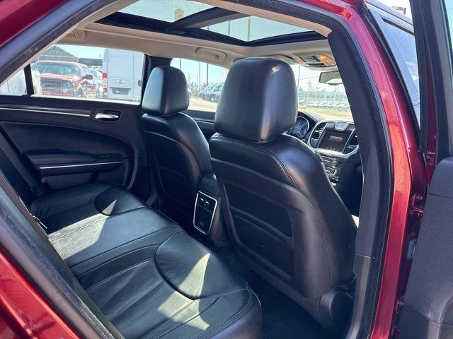 2016 Chrysler 300 Vehicle Photo in MEDINA, OH 44256-9631