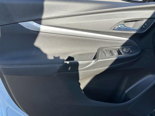 2023 Chevrolet Bolt EUV Vehicle Photo in SAINT JAMES, NY 11780-3219