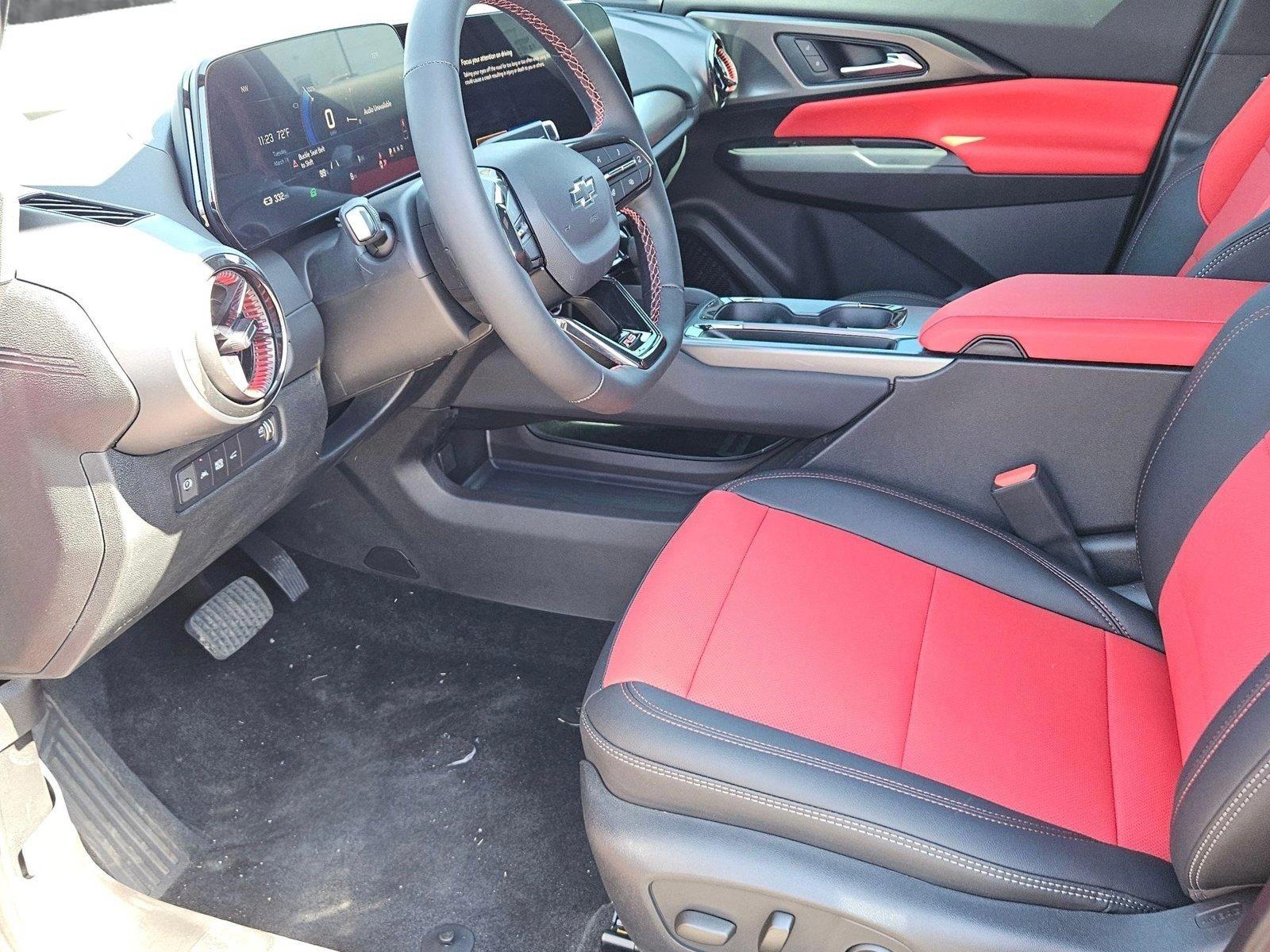 2025 Chevrolet Equinox EV Vehicle Photo in PEORIA, AZ 85382-3715