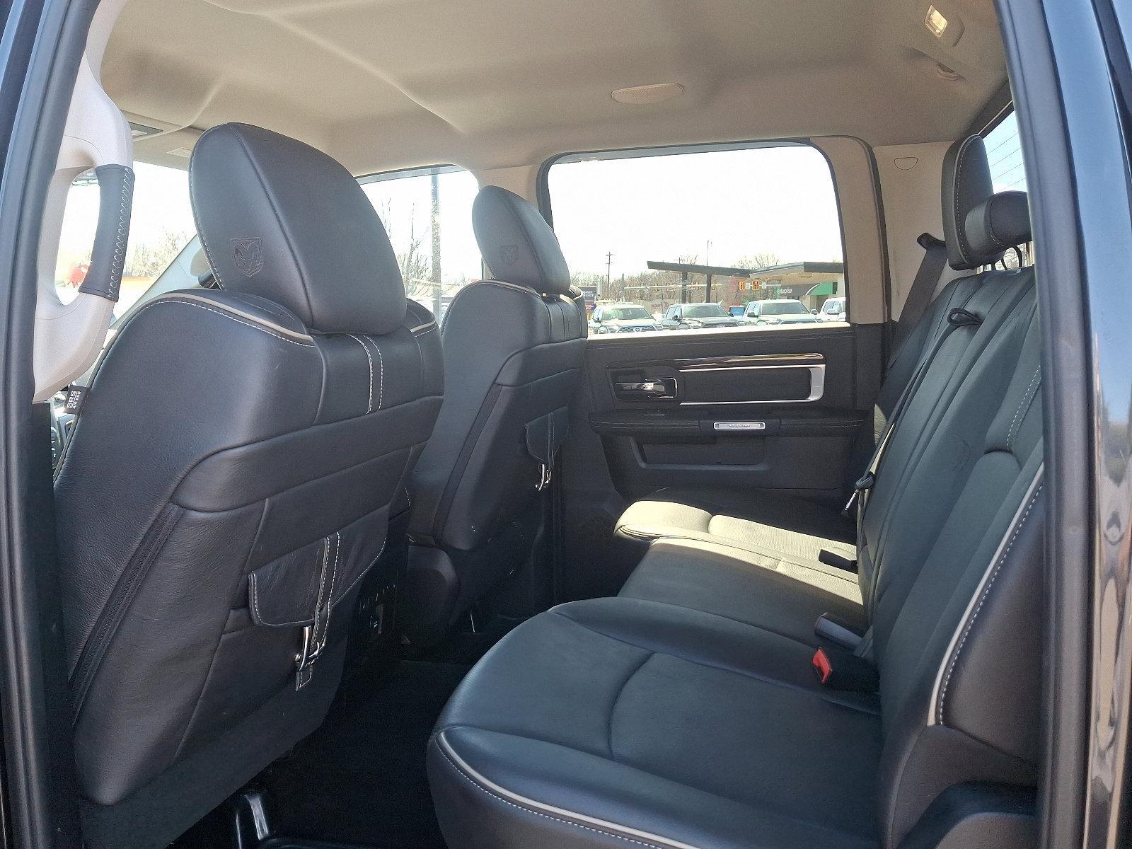 2015 Ram 3500 Vehicle Photo in Trevose, PA 19053