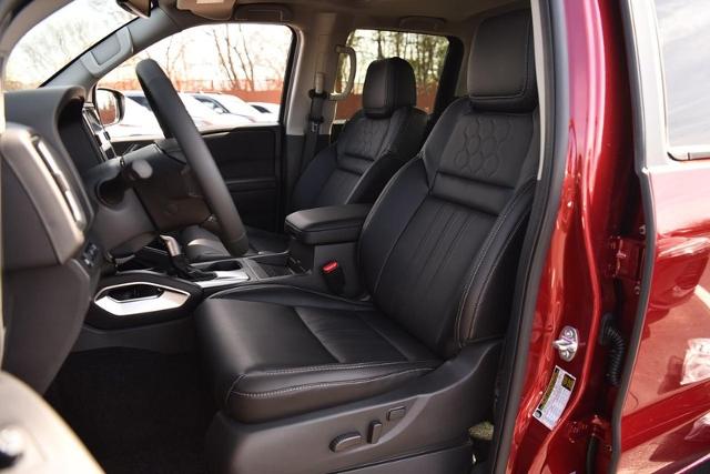 2025 Nissan Frontier Vehicle Photo in Ballwin, MO 63011