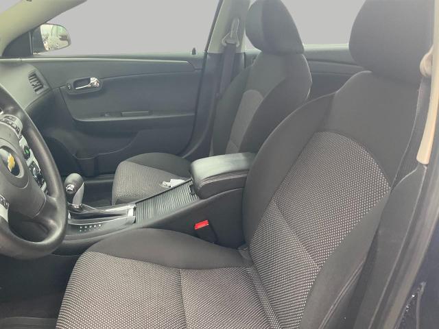 2010 Chevrolet Malibu Vehicle Photo in Kaukauna, WI 54130