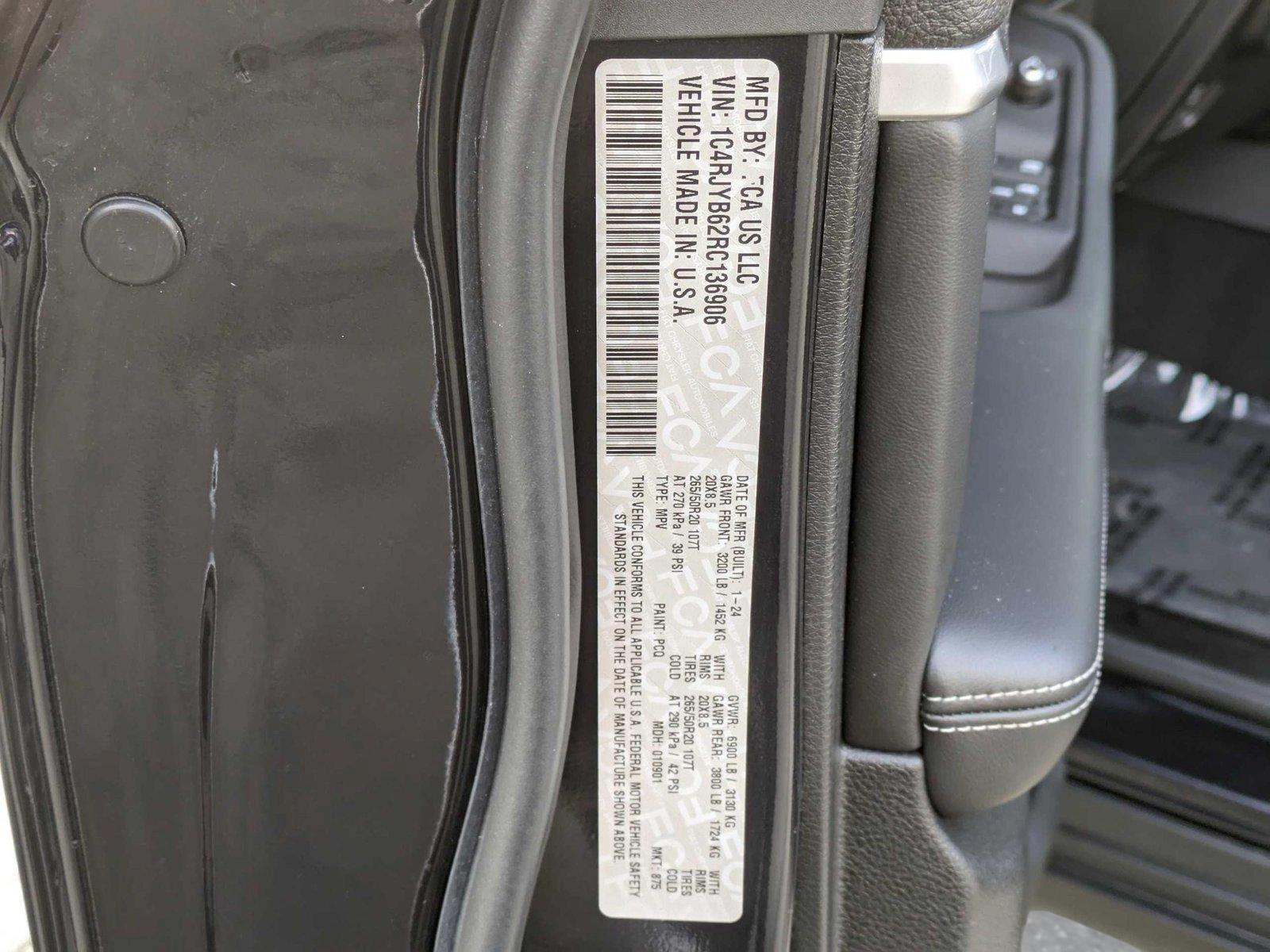 2024 Jeep Grand Cherokee 4xe Vehicle Photo in Cockeysville, MD 21030