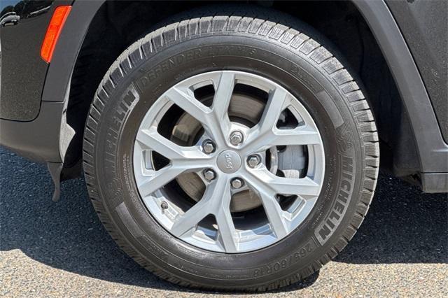 2023 Jeep Grand Cherokee Vehicle Photo in ELK GROVE, CA 95757-8703