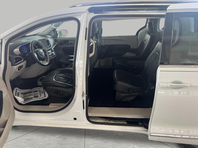 2018 Chrysler Pacifica Vehicle Photo in Oshkosh, WI 54901