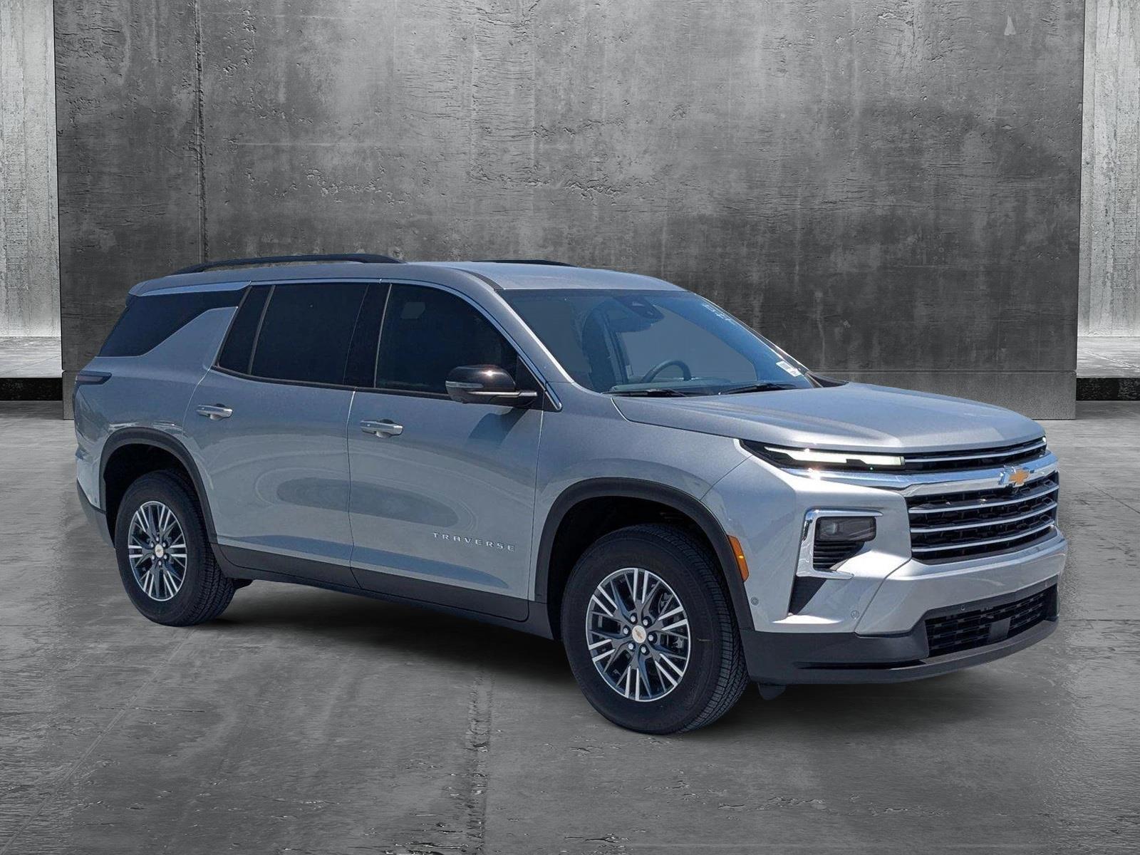 2025 Chevrolet Traverse Vehicle Photo in PEMBROKE PINES, FL 33024-6534