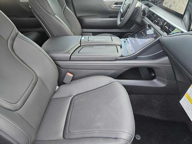 2025 INFINITI QX80 Vehicle Photo in Fort Worth, TX 76132