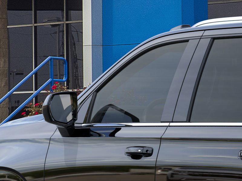 2025 Chevrolet Suburban Vehicle Photo in GEORGETOWN, TX 78626-7508