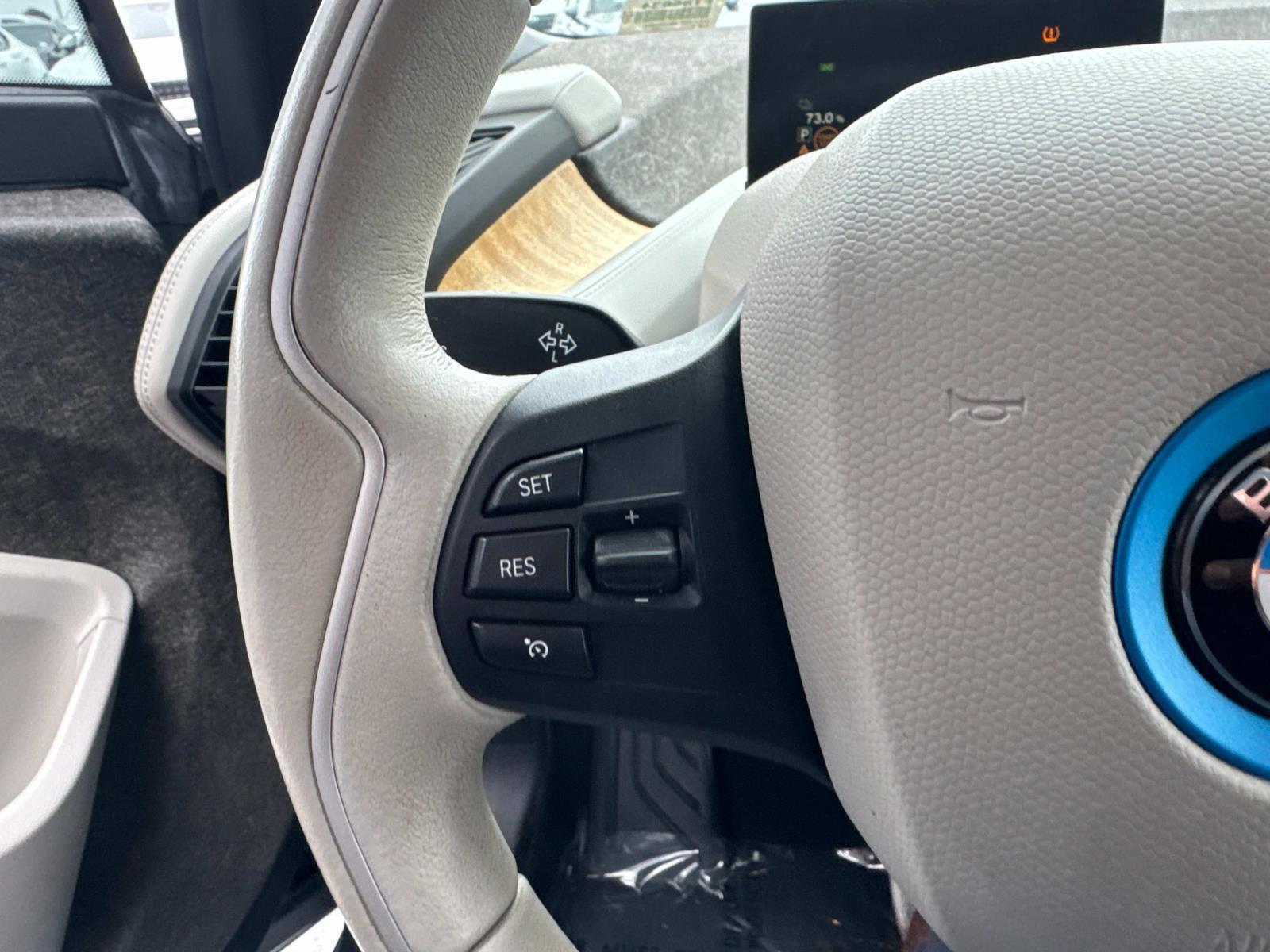 2014 BMW i3 Vehicle Photo in LOS ANGELES, CA 90007-3794