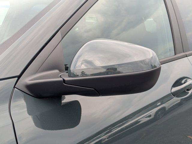 2025 Chevrolet Trax Vehicle Photo in BRUNSWICK, GA 31525-1881