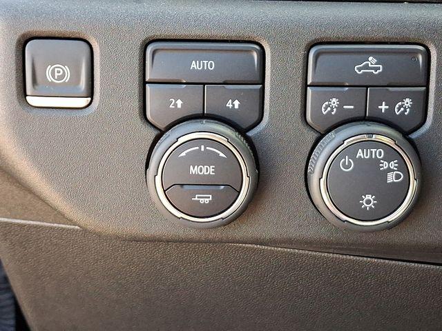 2022 Chevrolet Silverado 1500 Vehicle Photo in DANBURY, CT 06810-5034