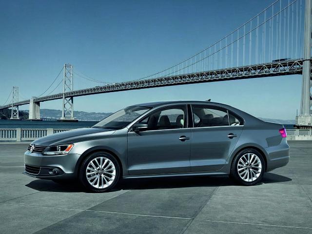 2011 Volkswagen Jetta Sedan Vehicle Photo in Houston, TX 77007