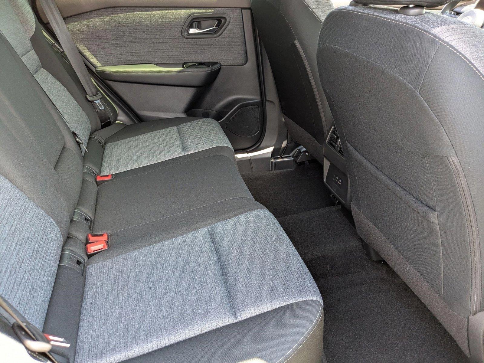 2023 Nissan Rogue Vehicle Photo in Miami, FL 33169