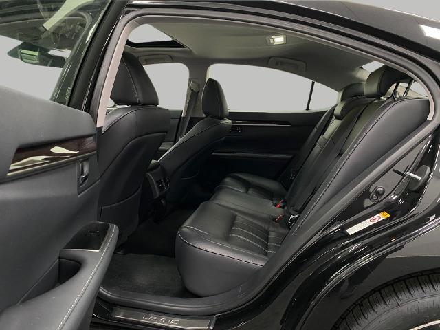 2016 Lexus ES 350 Vehicle Photo in Appleton, WI 54913