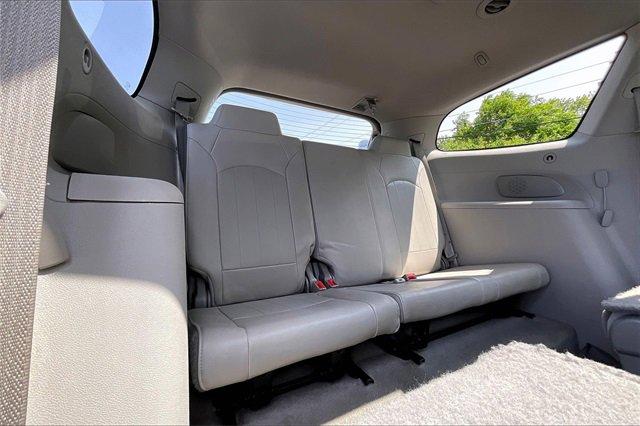 2015 Buick Enclave Vehicle Photo in INDEPENDENCE, MO 64055-1314