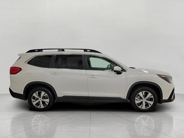 2024 Subaru Ascent Vehicle Photo in Green Bay, WI 54304