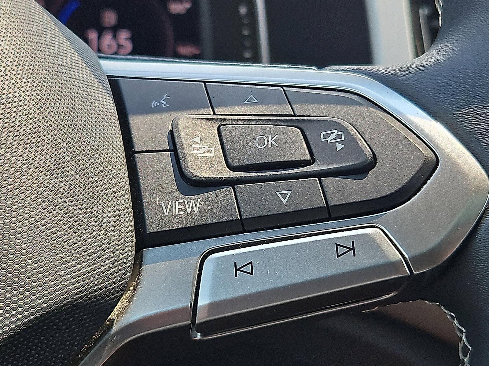 2022 Volkswagen Atlas Cross Sport Vehicle Photo in Trevose, PA 19053