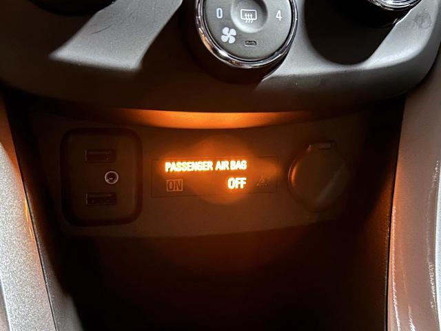 2022 Chevrolet Trax Vehicle Photo in Roslyn, NY 11576
