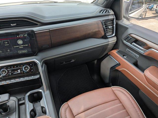 2024 GMC Sierra 1500 Vehicle Photo in BRUNSWICK, GA 31525-1881