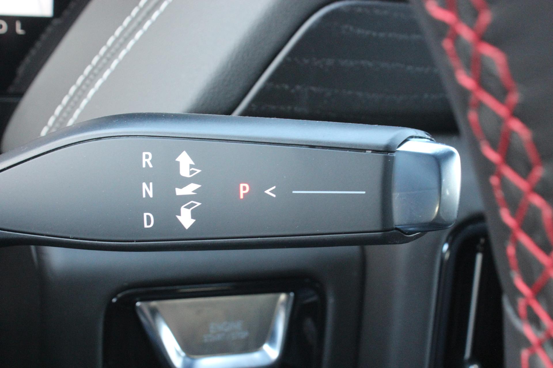 2025 GMC Yukon Vehicle Photo in AURORA, CO 80012-4011