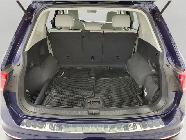 2022 Volkswagen Tiguan Vehicle Photo in GREEN BAY, WI 54303-3330