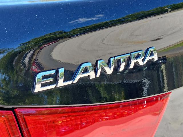 2013 Hyundai ELANTRA Vehicle Photo in TREVOSE, PA 19053-4984