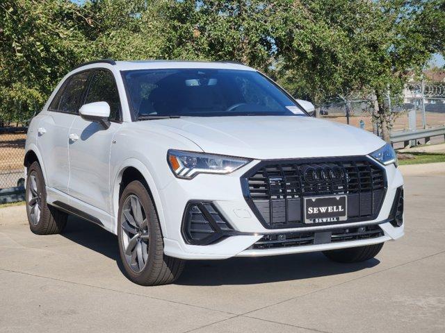 2024 Audi Q3 Vehicle Photo in HOUSTON, TX 77090