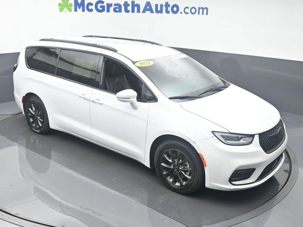 2021 Chrysler Pacifica Vehicle Photo in Cedar Rapids, IA 52402