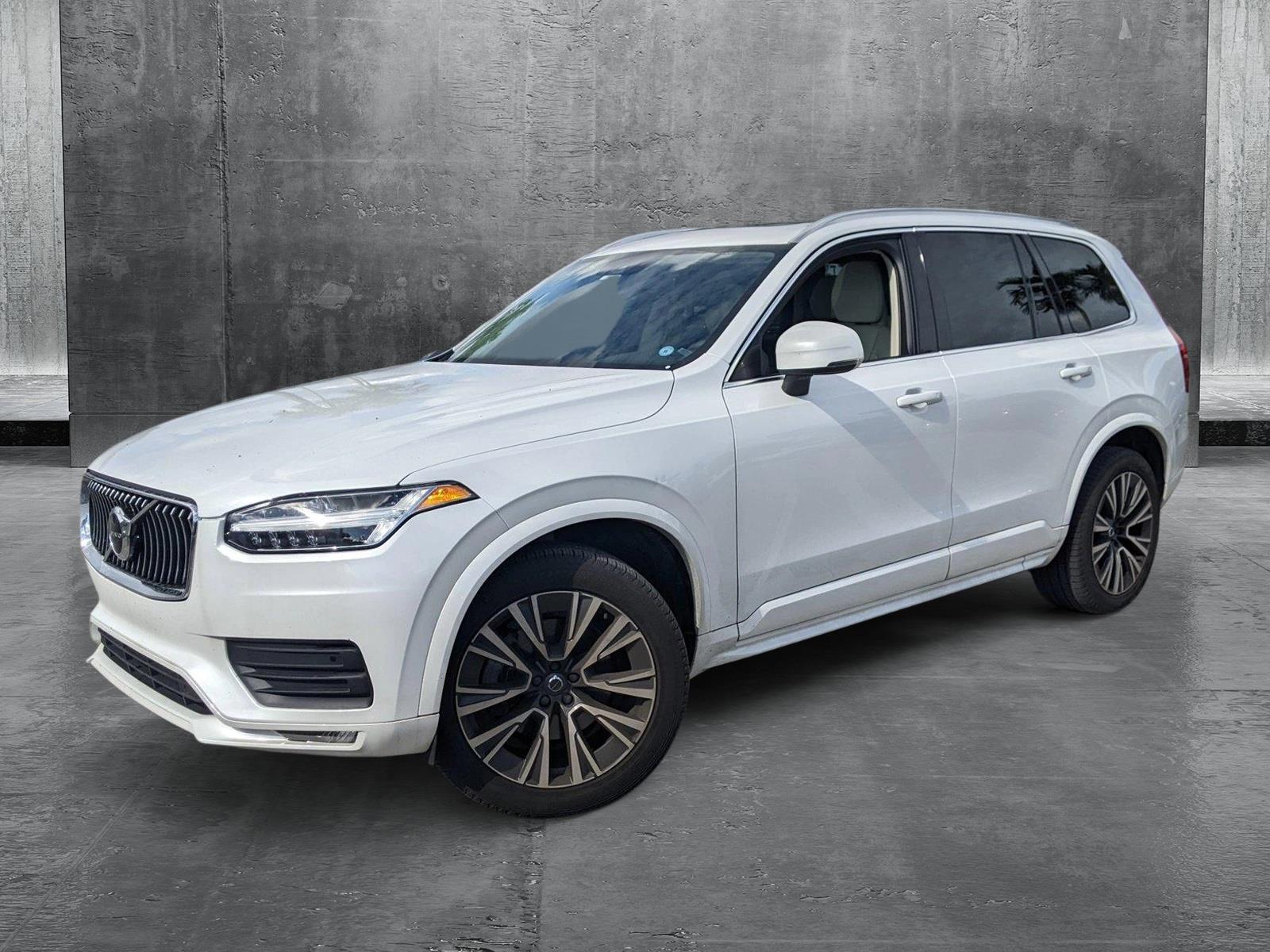 2022 Volvo XC90 Vehicle Photo in Miami, FL 33015