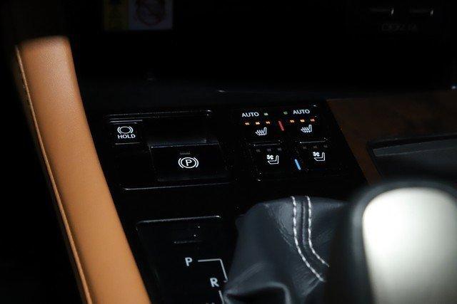 2022 Lexus RX Vehicle Photo in BEACHWOOD, OH 44122-4298